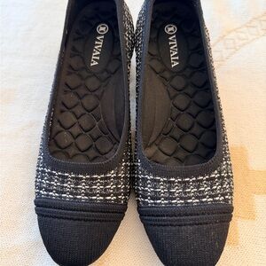 Vivaia Black Knit Comfort Ballet Pumps